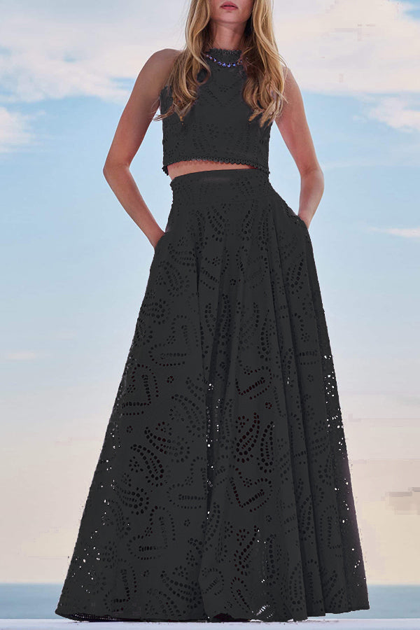 Embroidered Lace Maxi Skirt