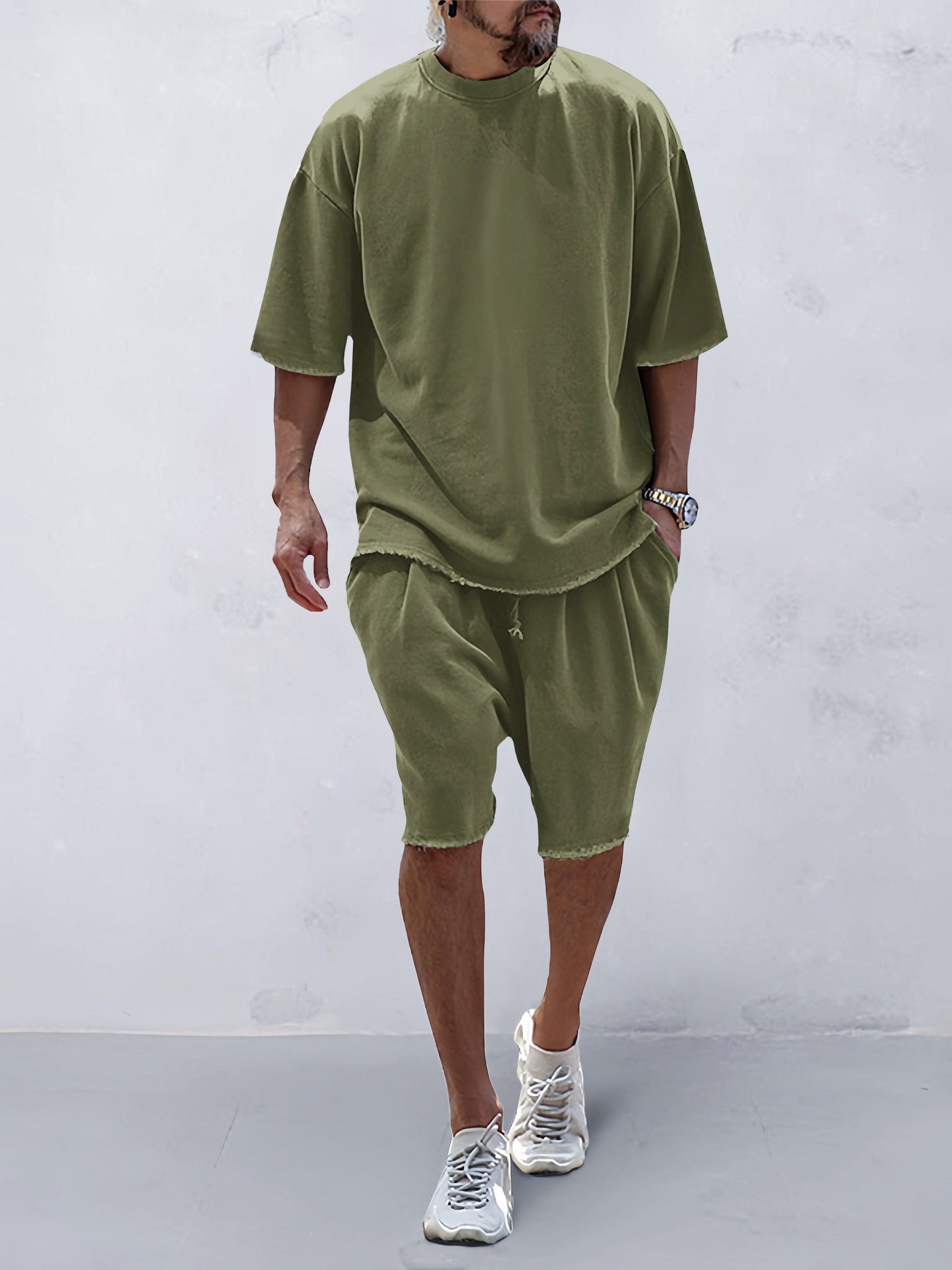 Essential Relaxed Fit Active Set